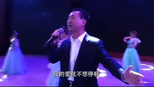 王健林的年会停了，董事长独唱未能如期上演，网友惋惜扒回看视频