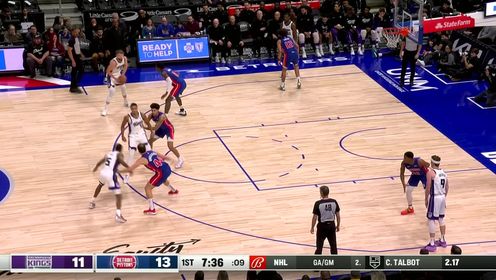 《NBA全场集锦》轻抛一点入云去 博格丹诺维奇击地妙传杜伦直冲云霄
