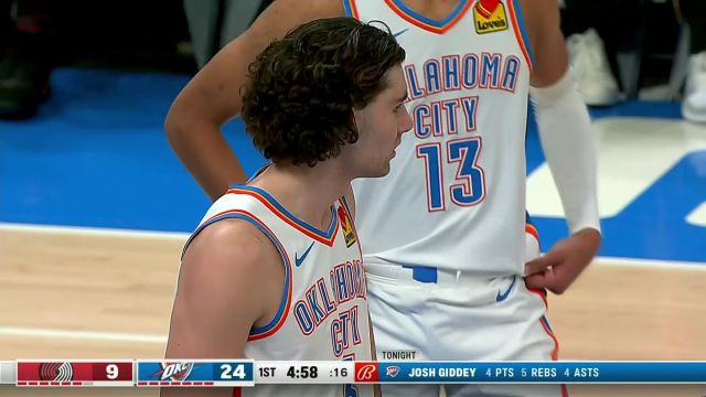 穿得巧扣得炸！吉迪灵巧击地洞穿防守 杰威篮下暴起大力隔扣