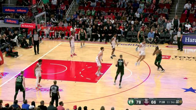 迎头就是一记闷棍 波神迎射申京三分手起刀落毫不手软