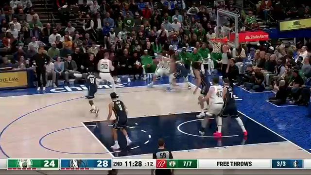 NBA常规赛：凯尔特人vs独行侠英文原声全场回放