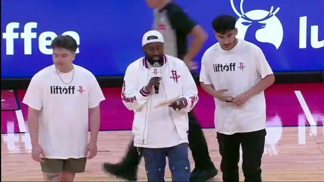 NBA常规赛：公牛vs火箭第3节英文原声回放