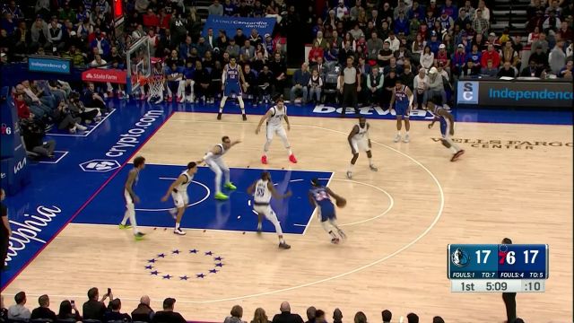 看破进攻路线 东契奇伺机抢断反击上篮一马当先