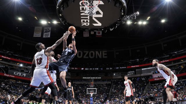 热火87-105魔术 班凯罗20+10魔术主场大胜热火