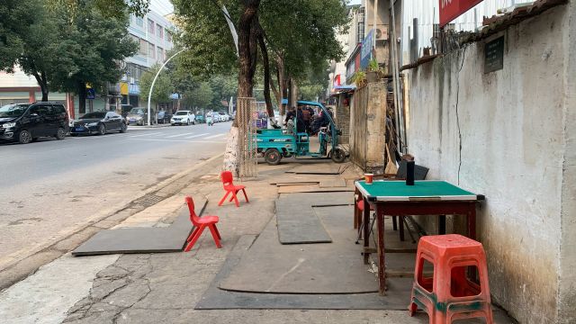 中国湖北省武汉市邾城县,视频拍摄于下午15点左右,街道发生事情