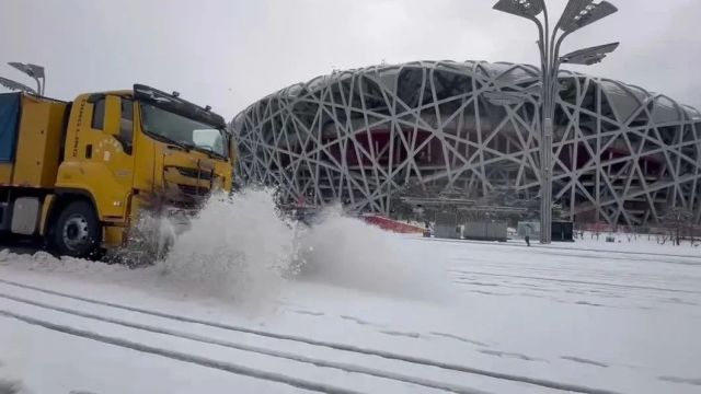 迎战大雪,见证北京环卫人的速度和温度