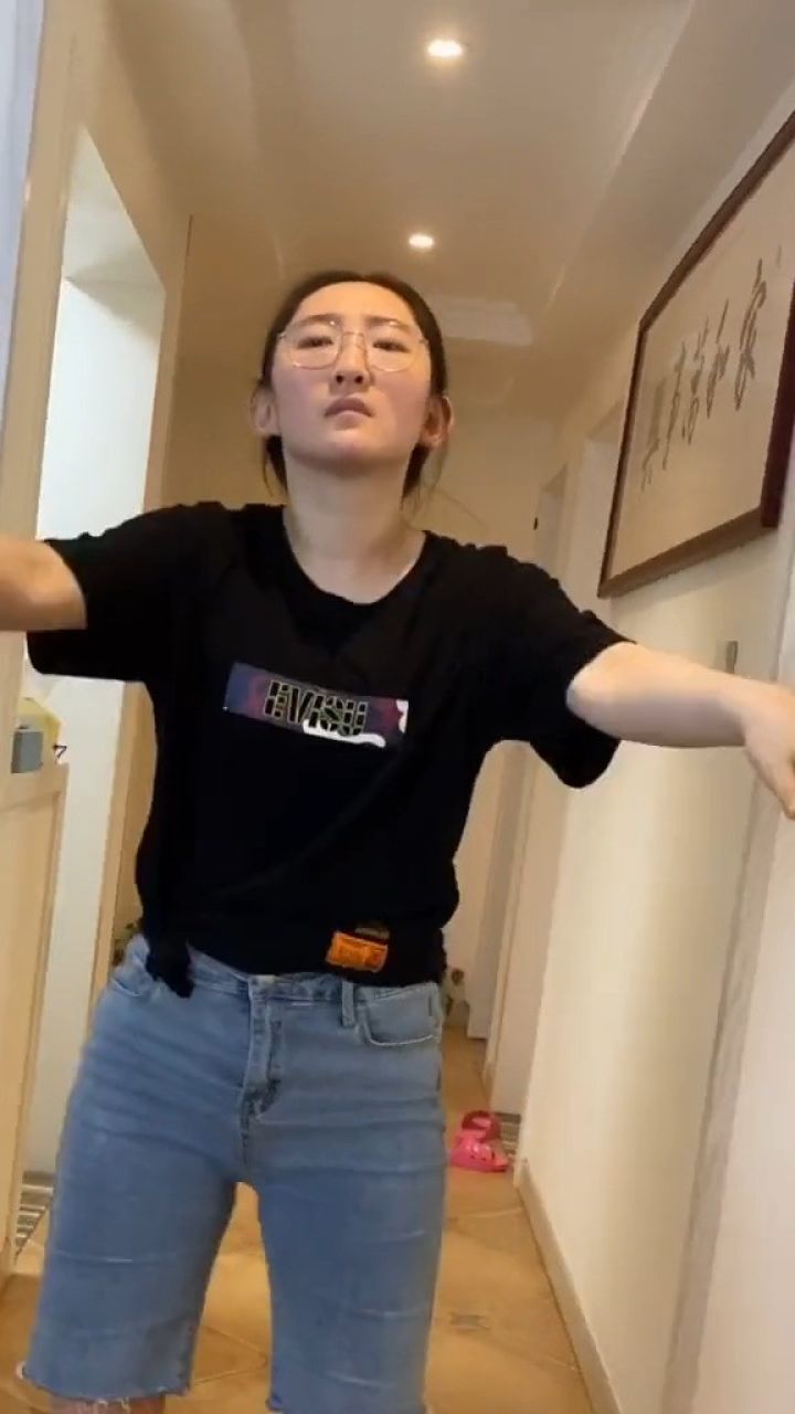 选我选我不选我就继续so了毒角show