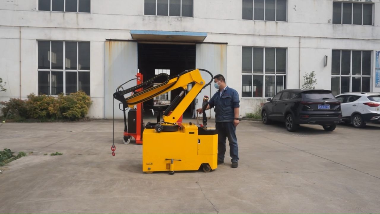 惠泽电动小吊车使用寿命长,用行动证明,符合欧州标准