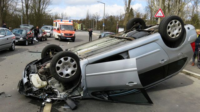 “死亡率”高的3款车?国人偏偏喜欢买,内行人:拿命开车?