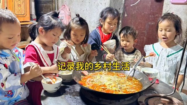 辣椒红啦 剁一坛糟辣椒 很是下饭 炒嘎嘎也好吃1