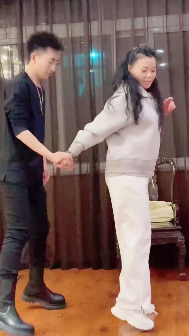 果果不不 #吉舞小王子果果 #灵魂舞者 #舞台无处不在 #网红