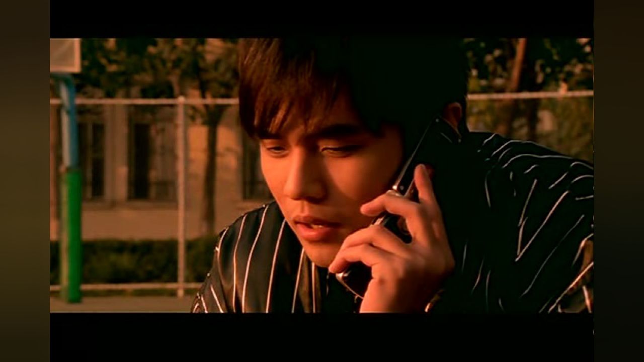 周杰伦《浪漫手机》mv