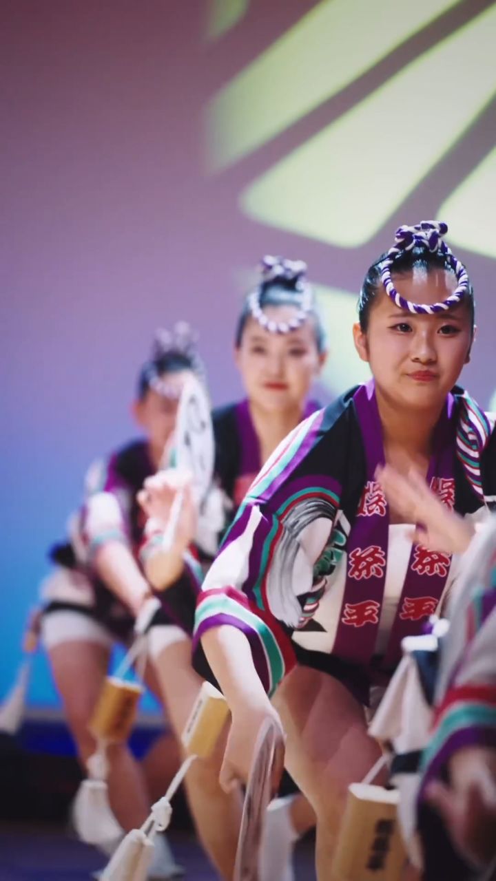 日本传统扇子舞表演