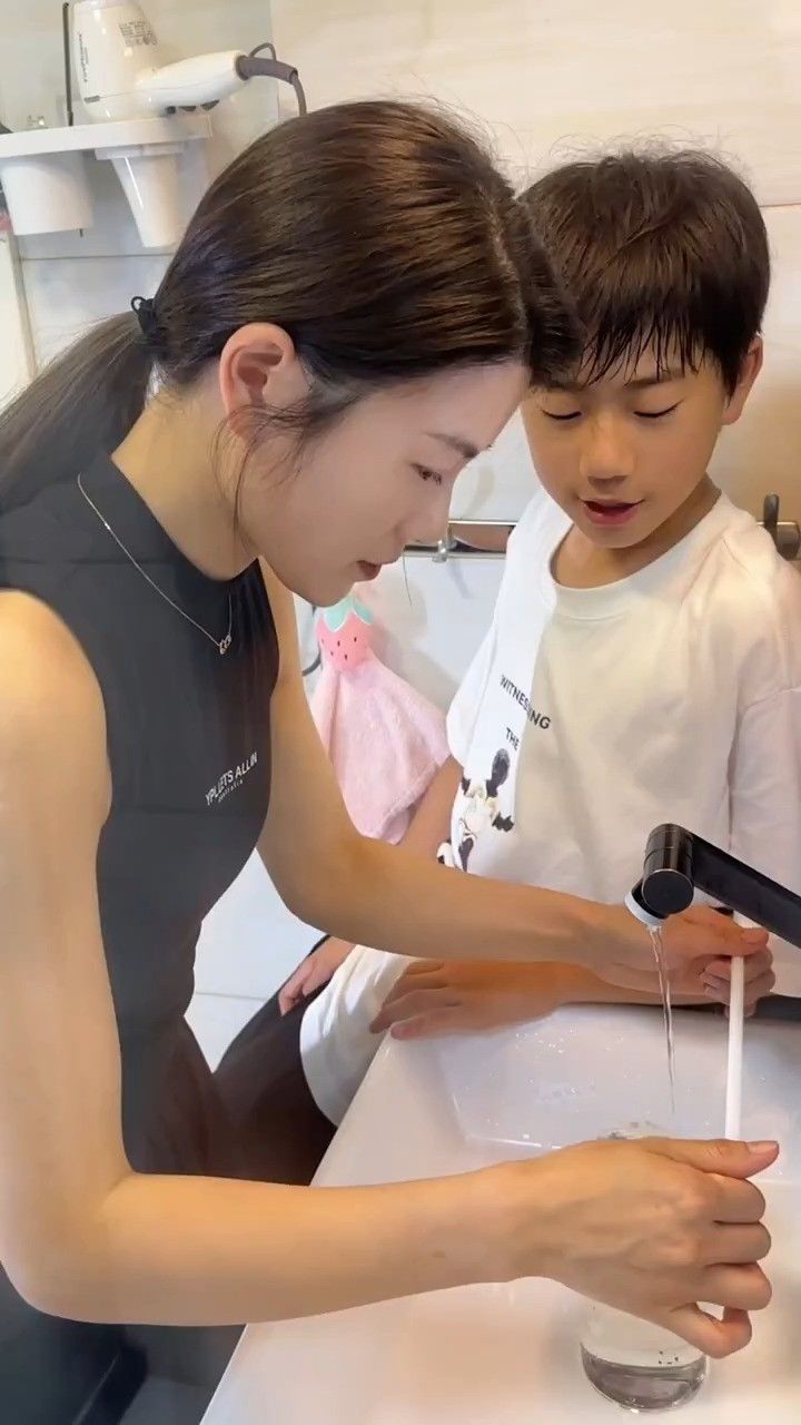 这是把我的智商狠狠按在地上摩擦啊