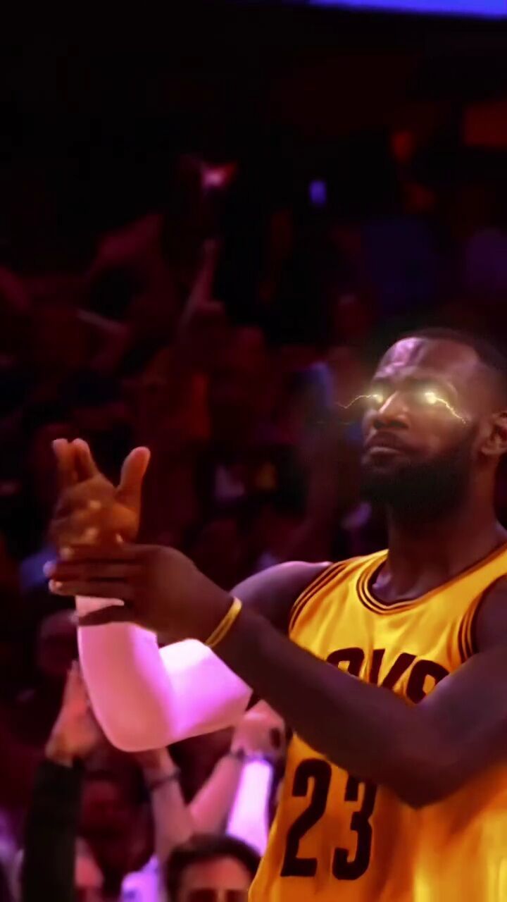 别人做都没有詹姆斯做的霸气, 詹姆斯篮球生涯最霸气庆祝动作霸王步和