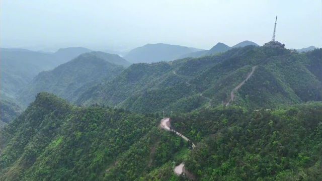 山那边是怎样的世界,湖南东安县茅坪村.走出大山山路弯弯曲曲