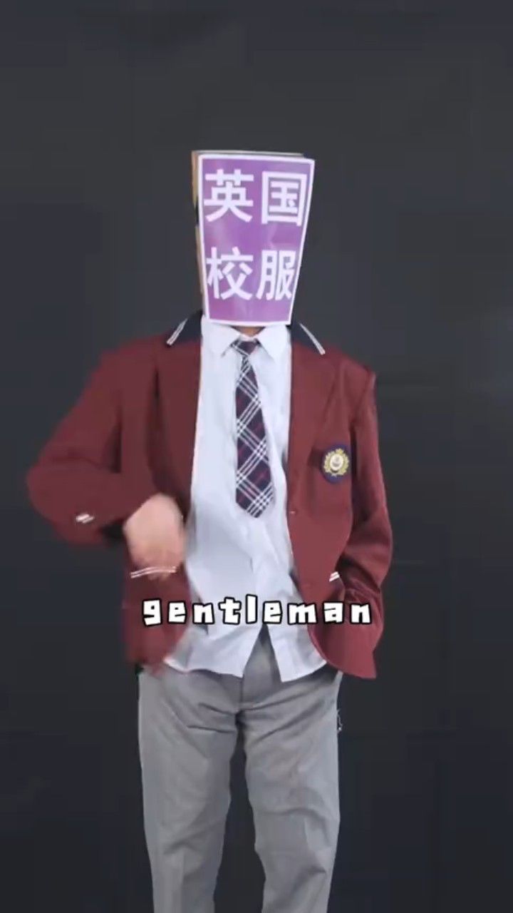 中国校服这么丑,竟是因为