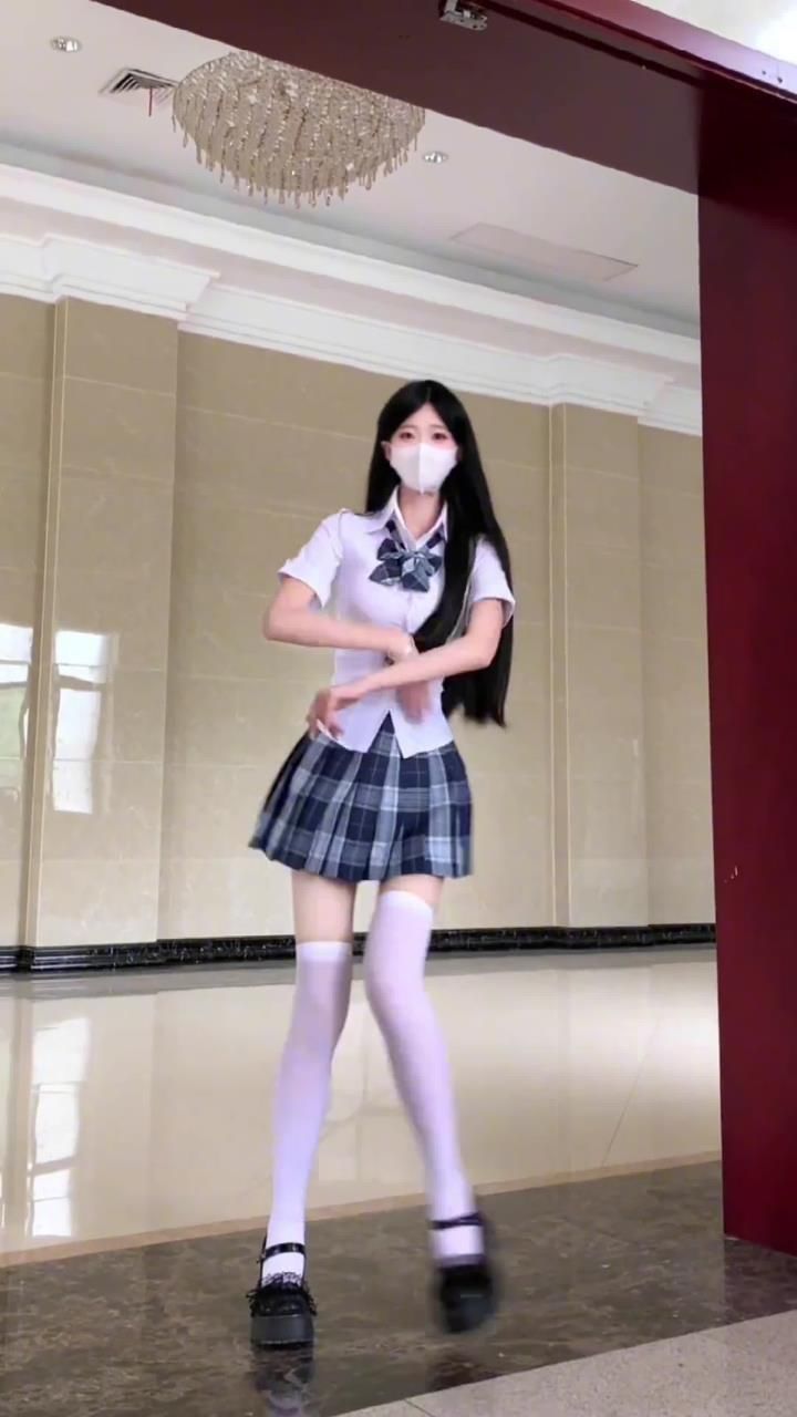 好带感 艾特列表第一学#舞蹈#jk#穿搭#甜妹