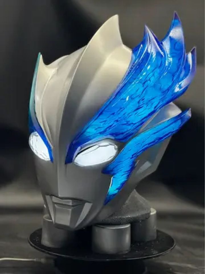 是你喜欢的那款吗?#布莱泽奥特曼 #奥特曼皮套 #奥特曼头盔