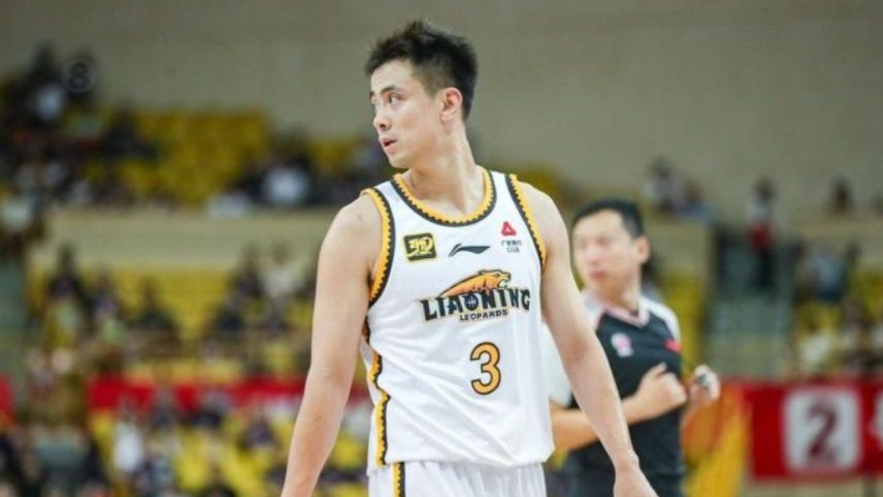 泪目!赵继伟不听医生建议强行复出,辽篮真核到位带来三大好处