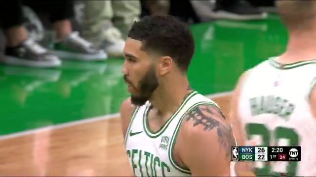 NBA常规赛：尼克斯vs凯尔特人第1节英文原声回放