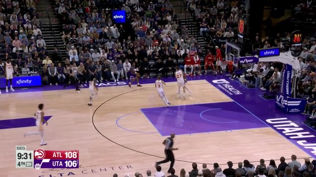 再次拿回领先优势！森萨博追身三分命中帮助球队反超比分