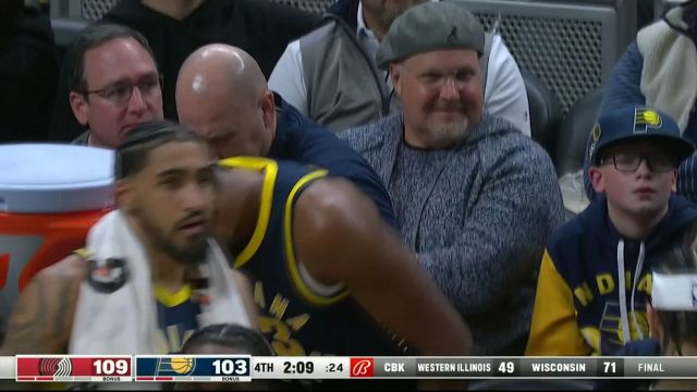 布鲁斯-布朗致命失误送机会 夏普转换进攻欲隔扣特纳反被帽