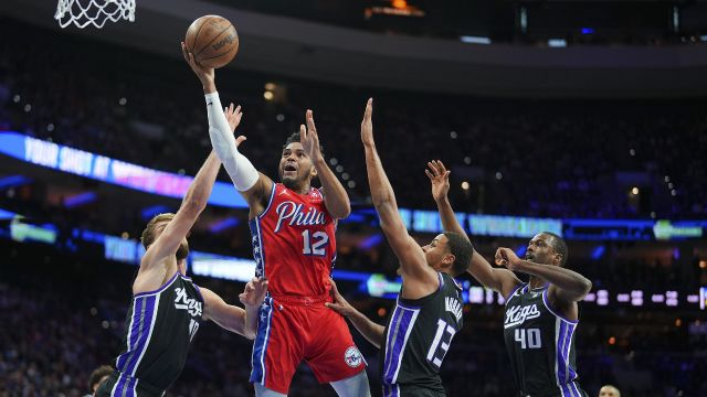 国王93-112费城76人 哈里斯37分76人大胜国王终结连败