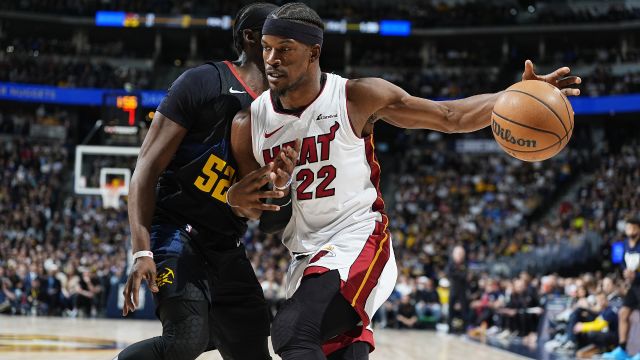 巴特勒vs掘金集锦 全场21+7+3未能带队取胜