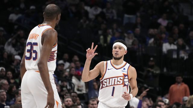 太阳132-109独行侠 布克46分 太阳后程发力大胜独行侠豪取七连胜