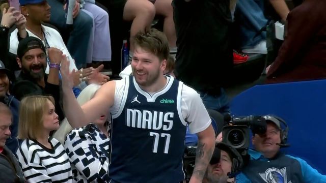 Luka magic！东契奇背身勾篮天外飞仙预定十佳球
