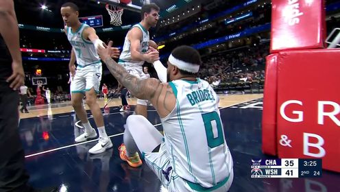 《NBA全场集锦》配合天衣无缝！贝尔坦斯半路截胡连线布里奇斯反击上篮2+1