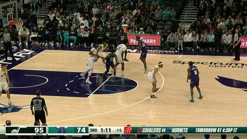 《NBA全场集锦》回顾爵士vs黄蜂交战记录 爵士状态不俗黄蜂主场力战强敌