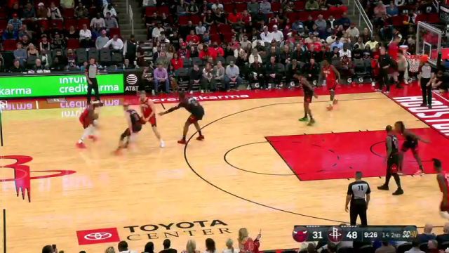 NBA常规赛：公牛vs火箭第2节英文原声回放