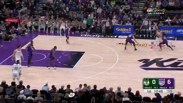 雄鹿vs国王第1节英文原声回放