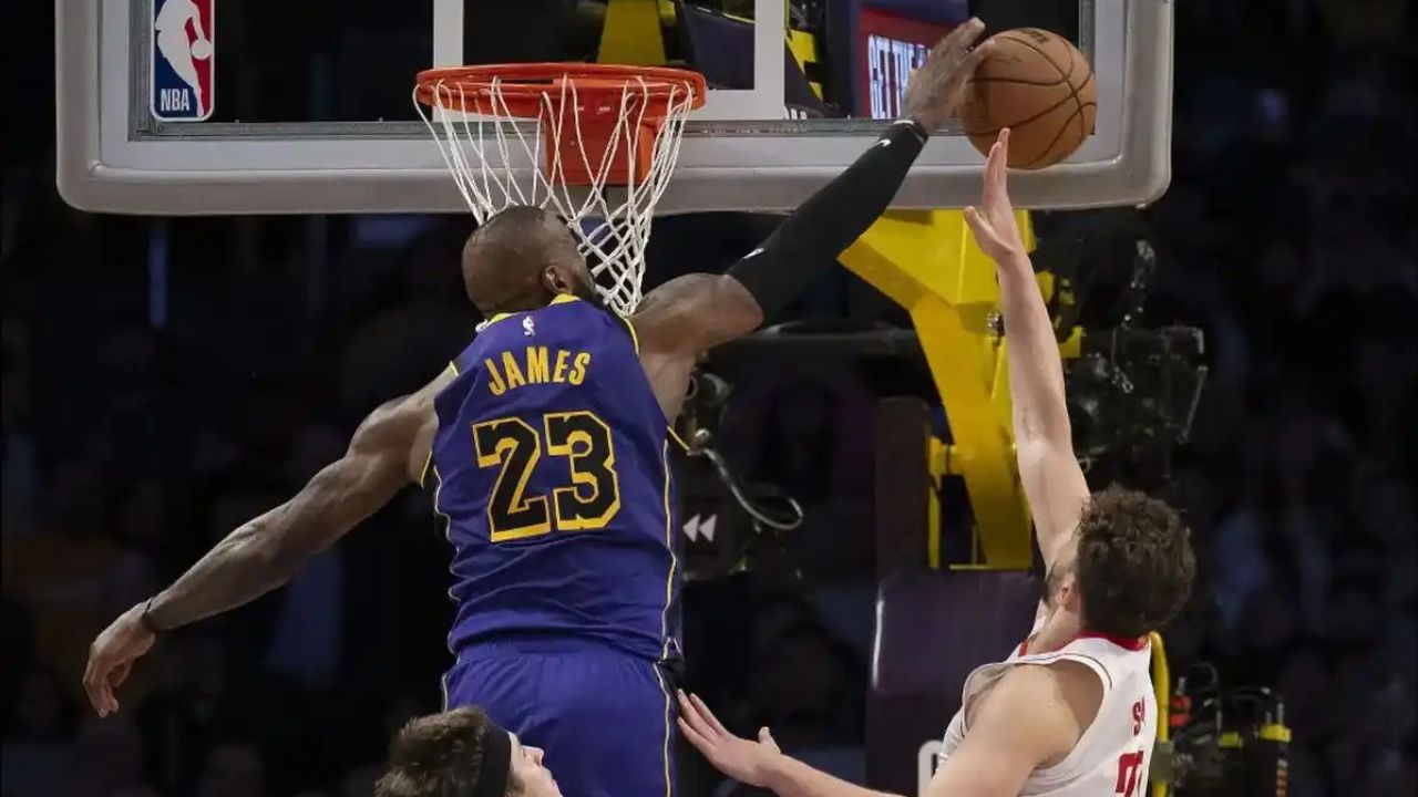 NBA2025赛季盖帽合集:当你自信起跳时,禁区火锅已上桌——上_高清1080P在线观看平台_腾讯视频