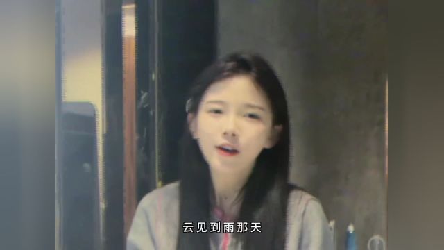 镜中的自己偶尔红妆无颜女