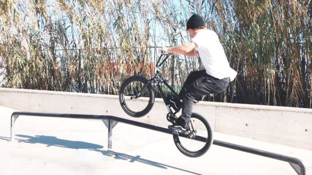 BMX教学  怎么完成冰凿ICEPICK