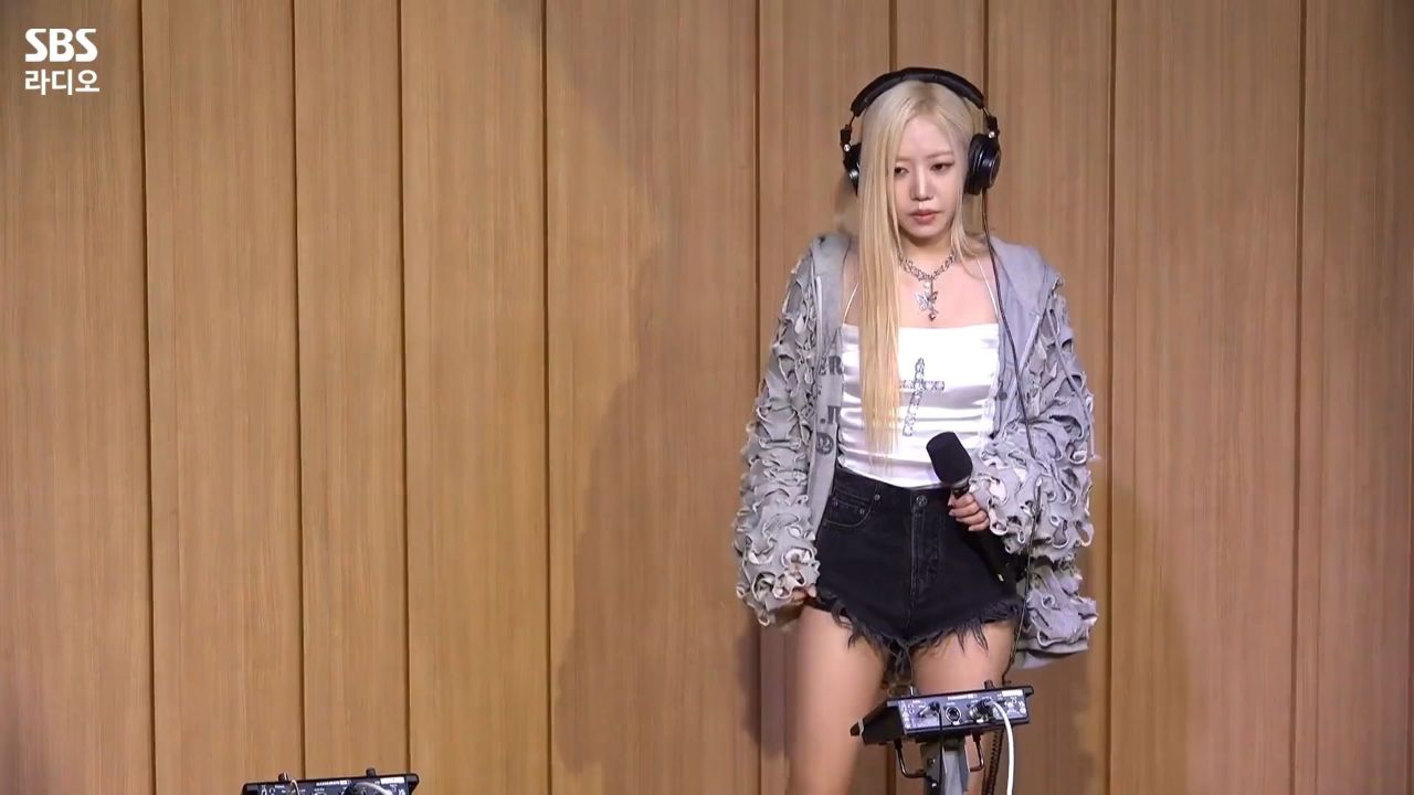 apink金南珠《bad   mirror mirror》电台live