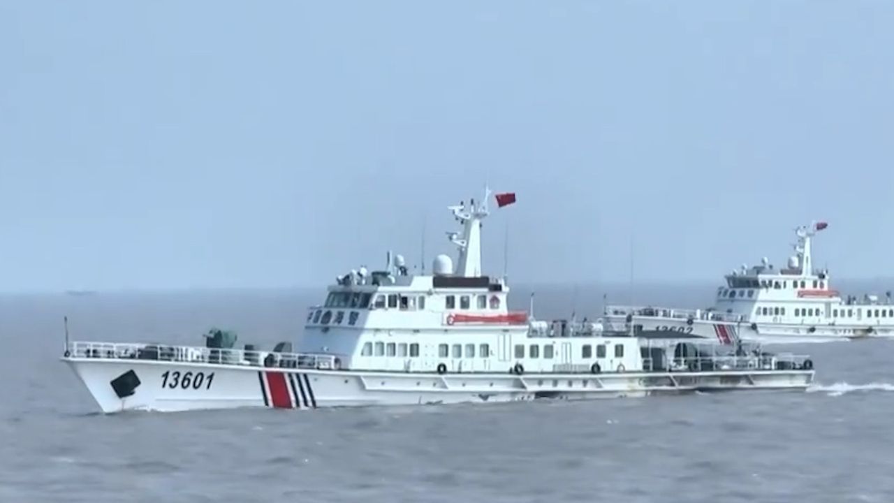 现场:浙江海警局海上全线执法巡航集训 模拟处置打击走私等特情