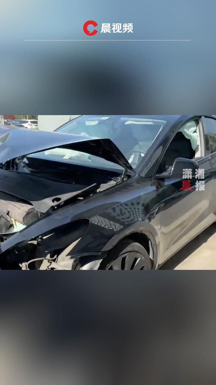 代驾开特斯拉发生事故称刹车失灵,车主:事故原因需等特斯拉官方检测