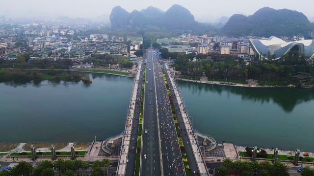 中国桂林,上午8点50分,桂林市七星区,真实现场状况