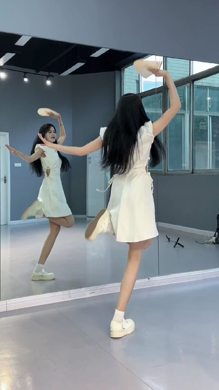 寄明月绝美的古风舞蹈旋律好爱!活泼元气
