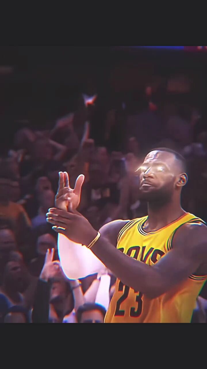 詹姆斯三分进球最帅庆祝动作#詹姆斯#庆祝手势#铁铁的nba特辑