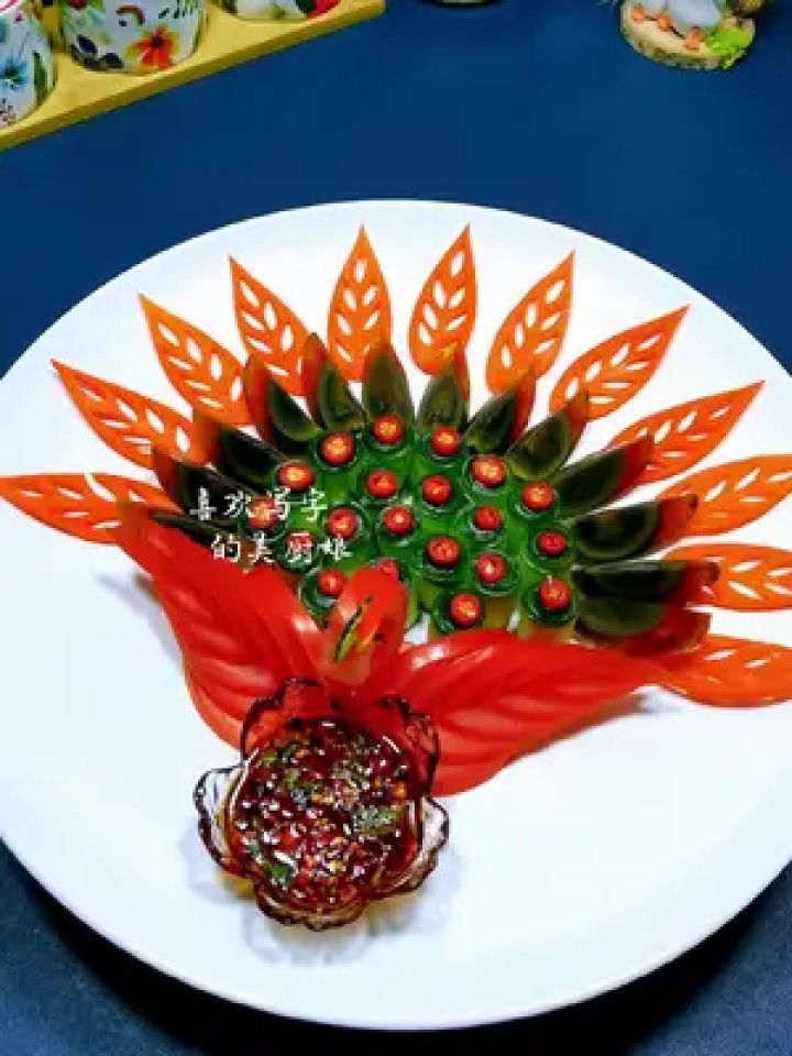 美食 #凉菜摆盘装饰技巧#果蔬雕刻