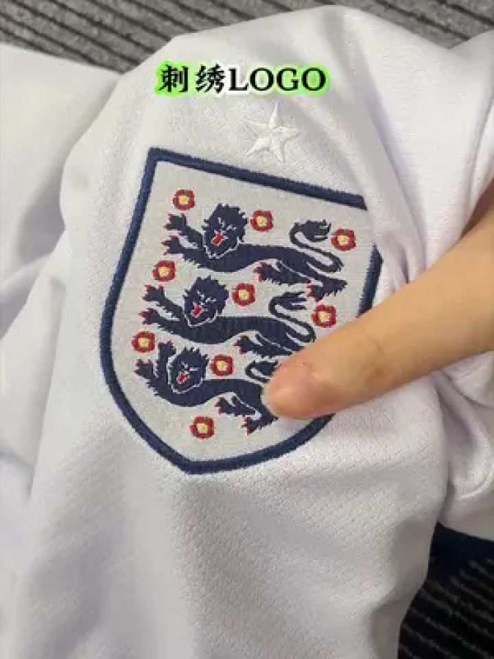 2024欧洲杯三狮军团英格兰队主客场球衣上线!