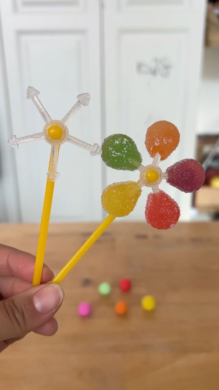 亲子互动游戏,做个假的风车糖