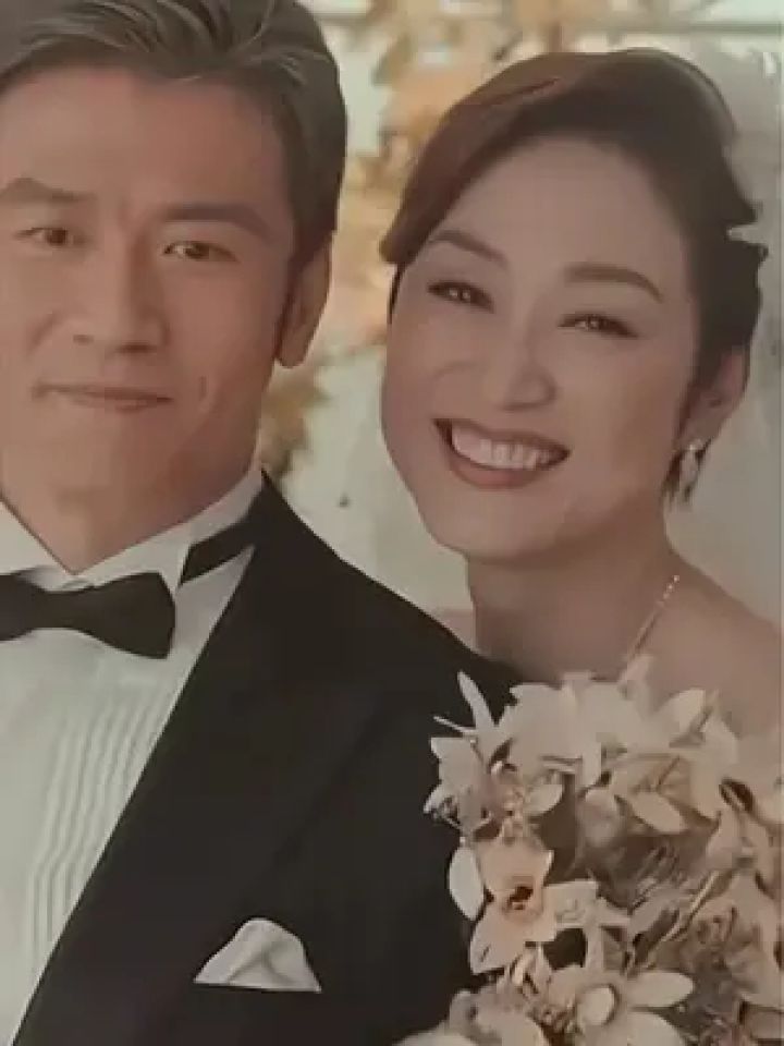 一辈子很短,要爱对的人. #陈法蓉 #唐文龙 #婚纱