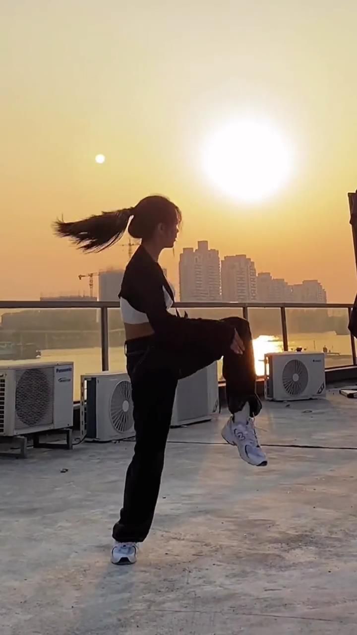 lisa快出新舞蹈吧 我愿意翻跳一辈子#青春有你3#lisa舞蹈