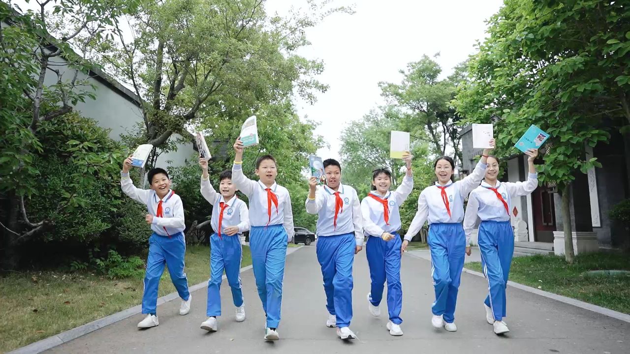 金海岸小学六年级2班毕业季mv